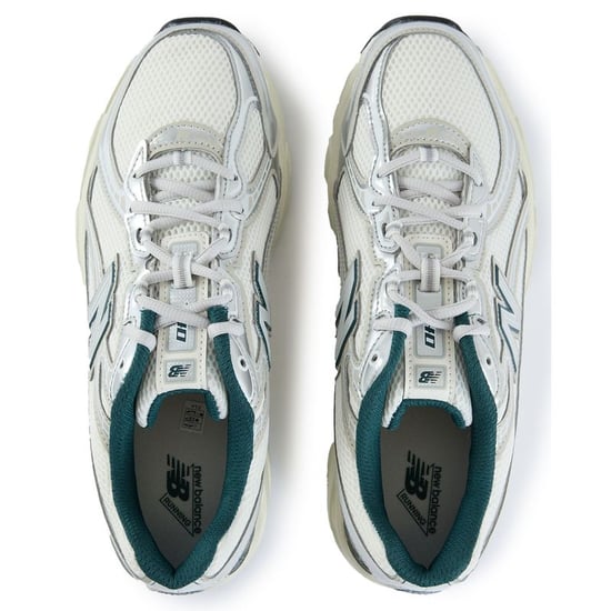 New Balance 740 Trainers - Image 4