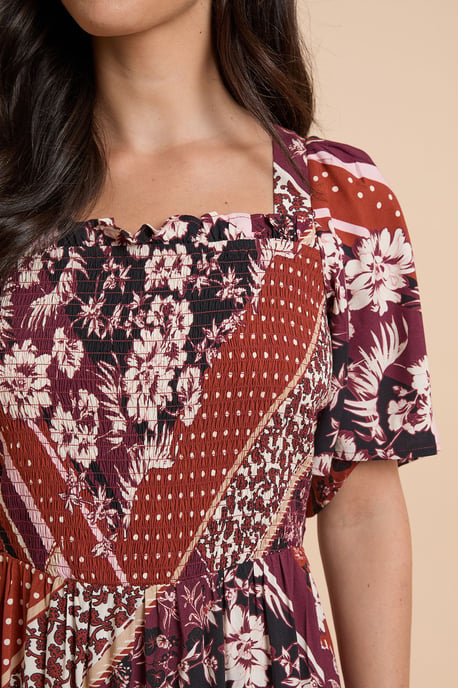 Patchwork Shirred Bodice Flutter Sleeve Midi Dress - Image 4