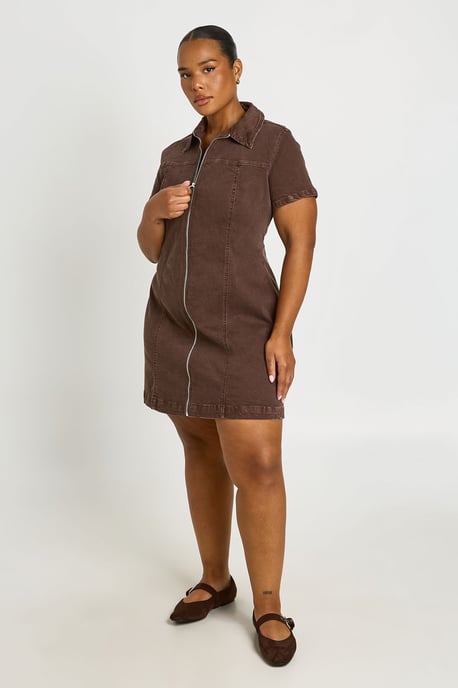 Plus Short Sleeve Zip Front Denim Dress - Image 1
