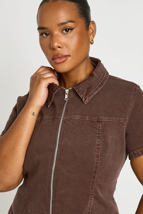 Plus Short Sleeve Zip Front Denim Dress - Image 4