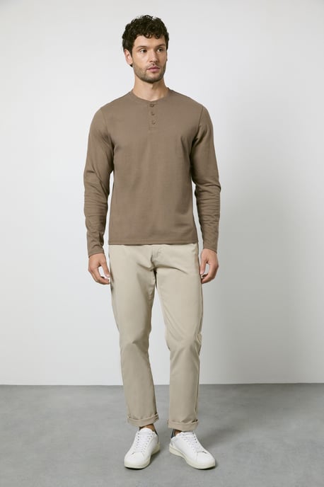 Walnut Long Sleeve Grandad Neck T-shirt - Image 4