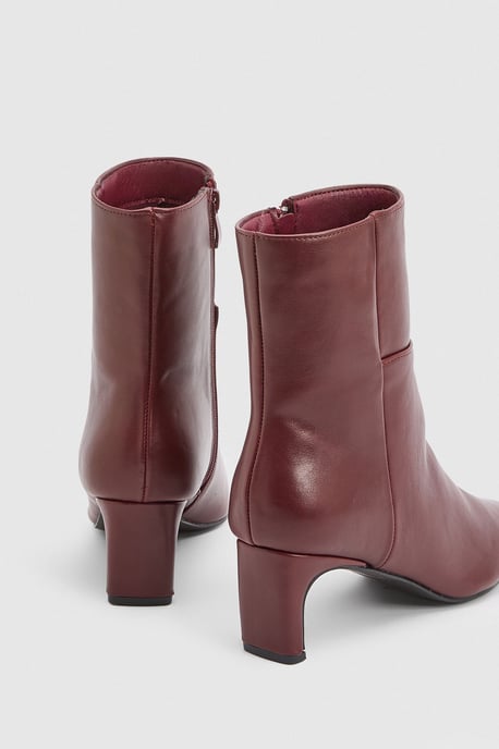 Tania Faux Leather Medium Stiletto Heel Ankle Boots - Image 3