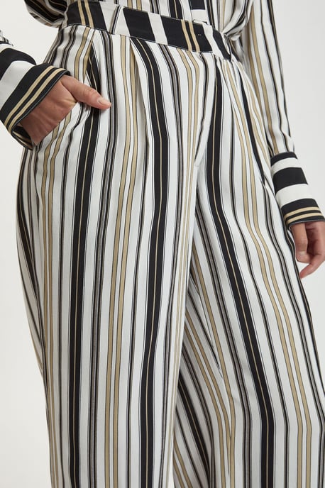 Petite Contrast Stripe Viscose Co Ord Trouser - Image 4