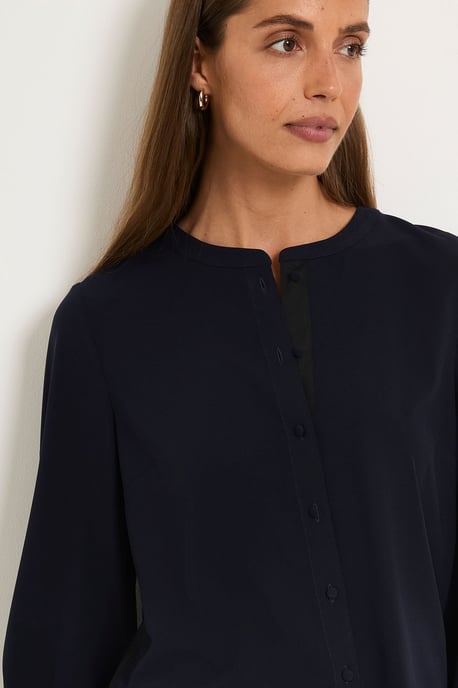 Contrast Stripe Buttoned Blouse - Image 2