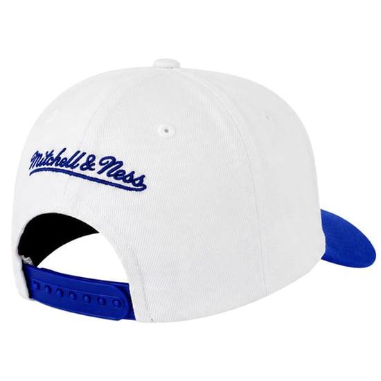 Mitchell & Ness NHL Toronto Maple Leafs 2 Tone White Cap - Image 2