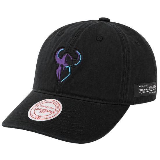Mitchell & Ness G2 Minnesota Call of Duty Black Cap - Image 1