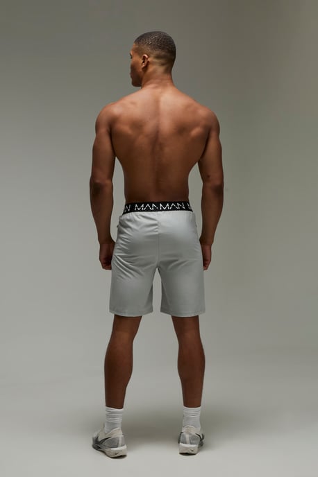 Man Active Gym Zip Pocket Regular Fit 5inch Shorts - Image 2