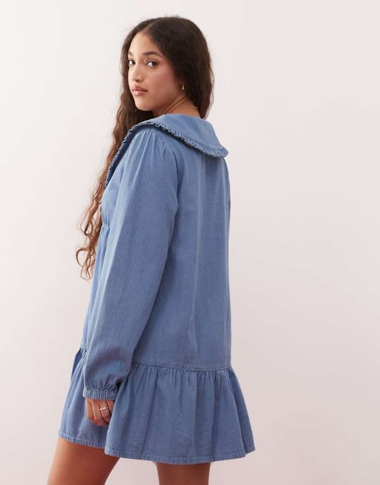 Miss Selfridge knyt-fram volang midi klänning i blå tvätt - Image 4