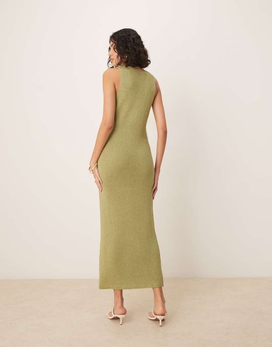 ASOS DESIGN stickad klänning med rundad hals i struktur midaxi i grön - Image 3