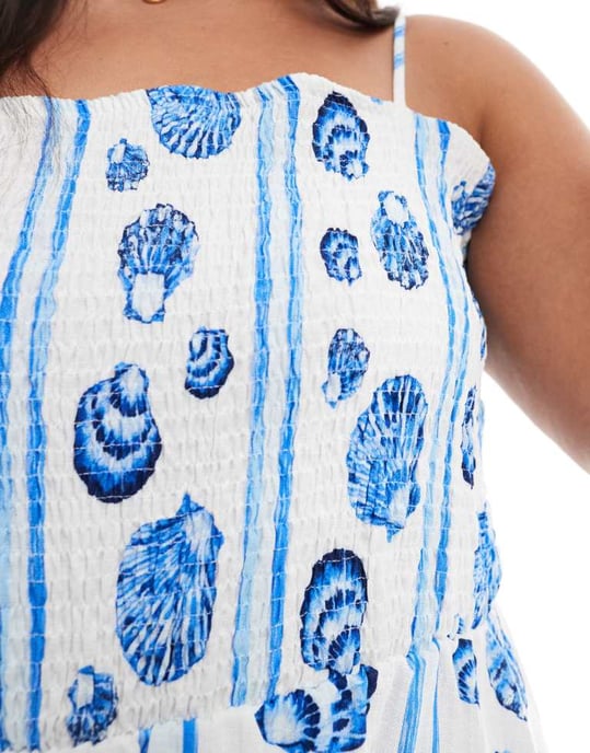 Vero Moda Curve cami midiklänning i blå snäcka mönster - Image 2