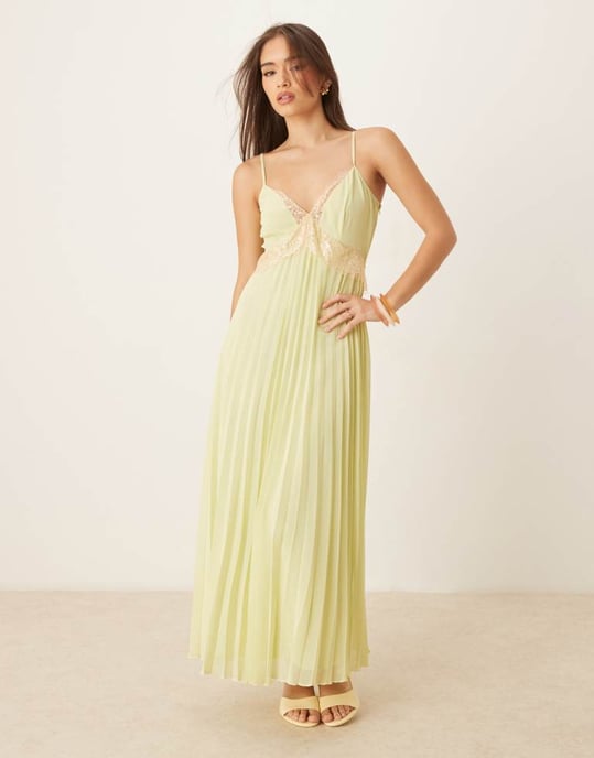 ASOS DESIGN V-ringad spetskantad plisserad midiklänning i salviagrön - Image 2