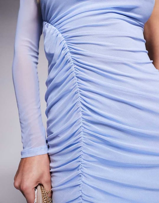ASOS DESIGN Petite mesh enärmad asymmetrisk midi klänning med kanaliserad remdetail i ljusblått - Image 3