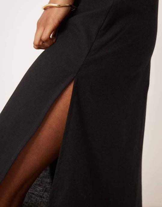ASOS DESIGN scoop neck bomull-linne midi solklänning i svart - Image 3