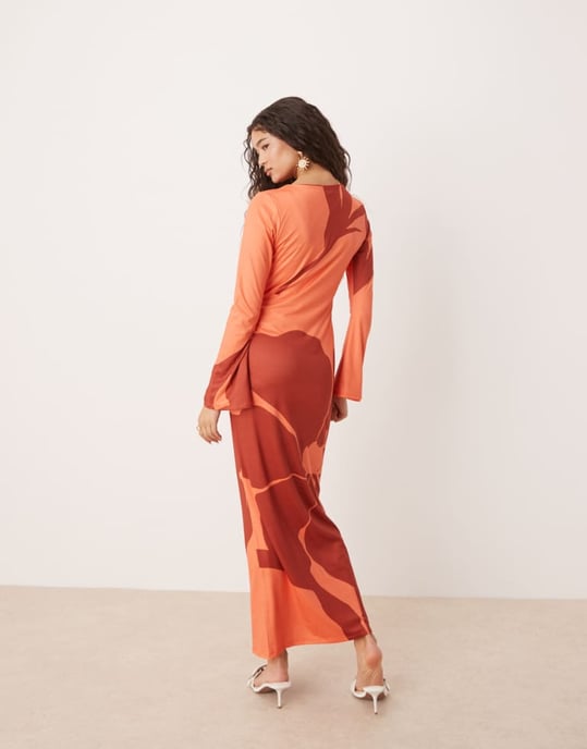 ASOS DESIGN ängel långärmad midiklänning i orange och röd blommönster - Image 3