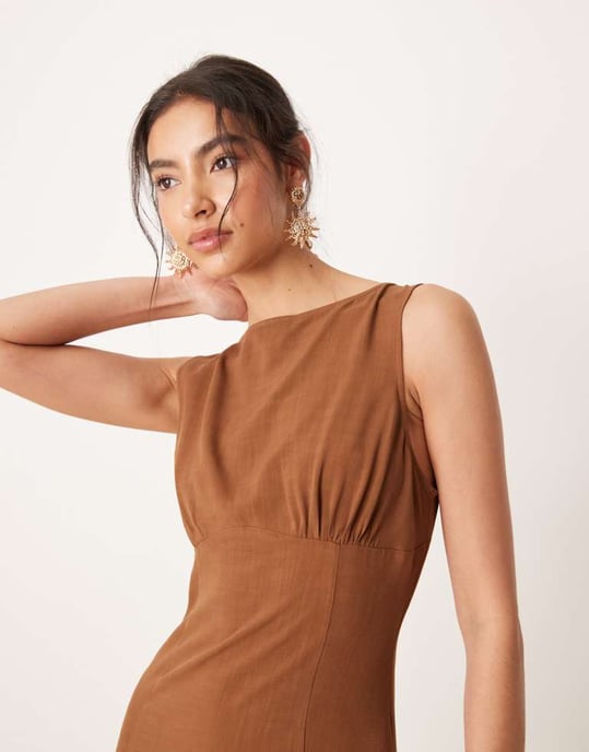 ASOS DESIGN rynkad byst med spetsdetalj mini klänning i choklad - Image 2