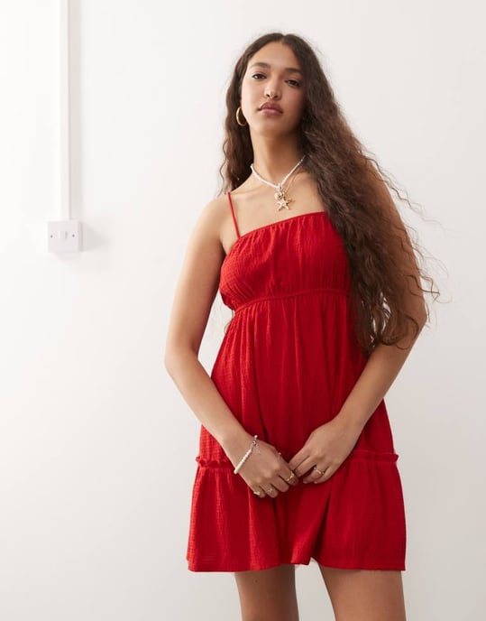 Miss Selfridge rutig tiered smock-klänning i röd - Image 2