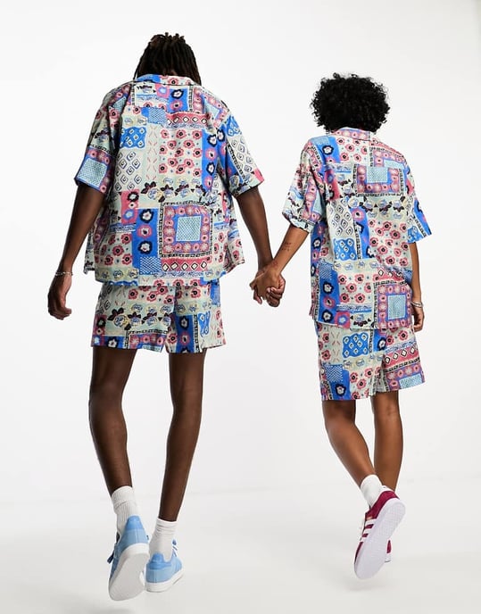 Återvunnen vintage unisex bandana tryckt viskos shorts set - Image 4