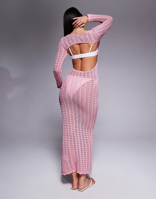 Missyempire strandcrochetstickad klänning med öppen rygg i maxiform i rosa - Image 3
