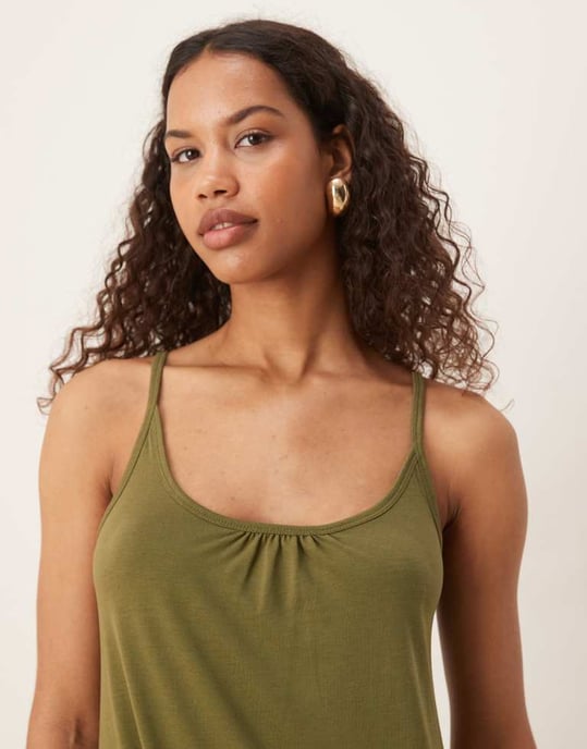 JDY camisole maxiklänning i khaki - Image 2