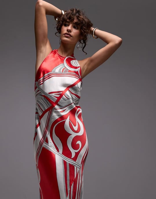 Topshop halterneck maxiklänning i röd butikstryck - Image 3