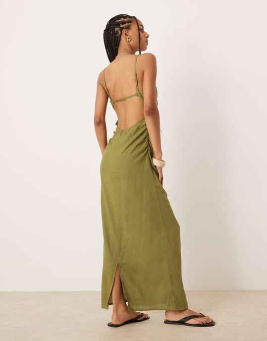 ASOS DESIGN linne maxi solklänning med braletteutskärning i oliv - Image 4