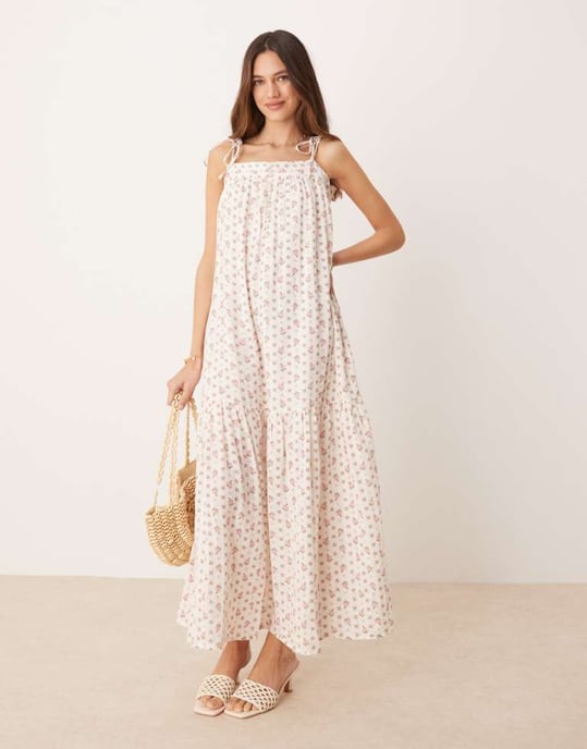 YAS bandafjollad boho smock maxiklänning i mönster med små rosa blommor - Image 1