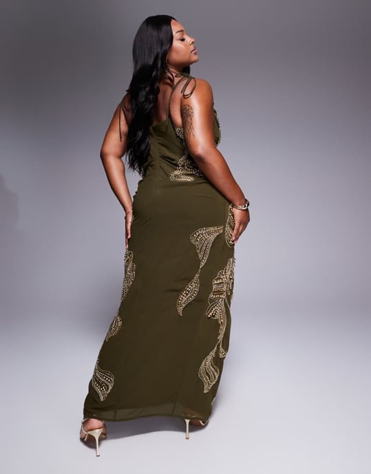 ASOS DESIGN Curve draperad kjol overlay maxiklänning med sänkt midja och dekoration i khaki - Image 2