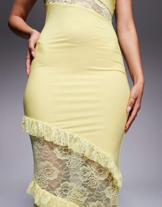 ASOS DESIGN maxikjol med spagettiremmar, spetsdetalj och volang i pastellgul - Image 2