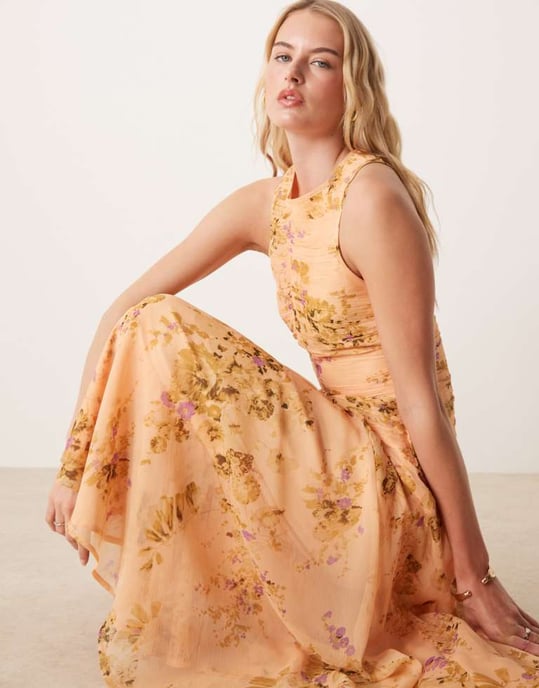 ASOS DESIGN Lång racerhalsad klänning med draperad bodice och sänkt midja i blommönster - Image 2