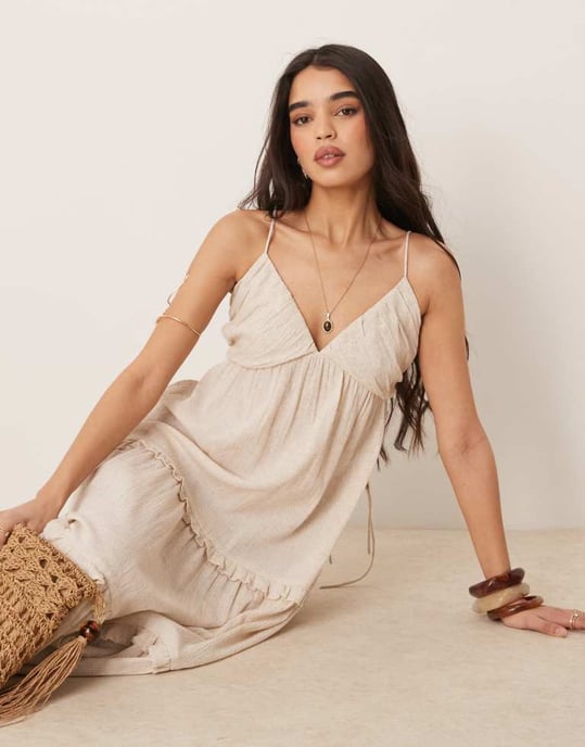 ASOS DESIGN krinklad cami maxiklänning i havre - Image 2