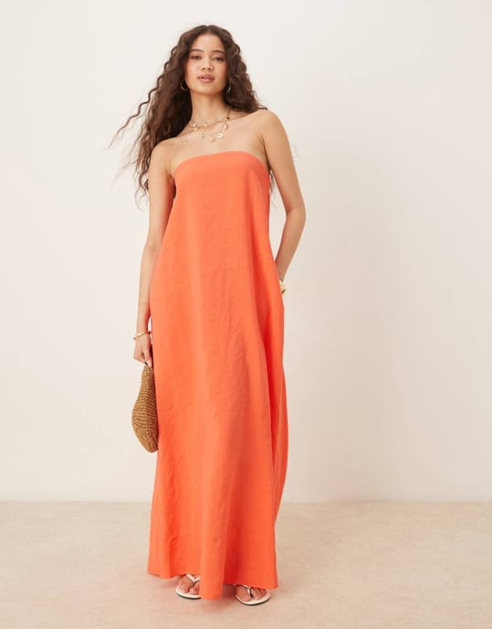 ASOS DESIGN cupro bandeau maxiklänning i röd - Image 2