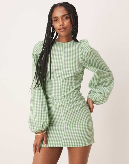 ASOS DESIGN figurnära och utsvängd miniklänning med knytbakdetalj i grönrutigt - Image 1