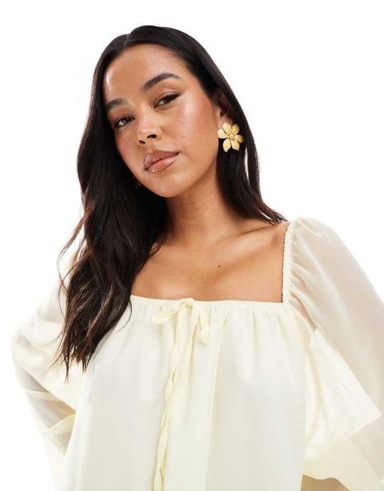 Miss Selfridge chiffongklänning i smörmjölk - Image 3