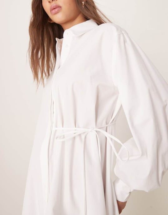 ASOS DESIGN skjortklänning med sidband och spetsasymmetrisk fåll i vitt - Image 3