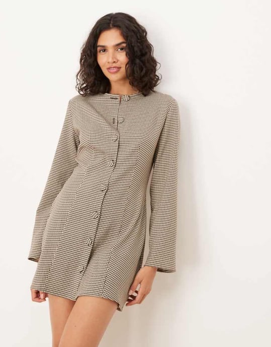 ASOS DESIGN sömmad knapp-down miniklänning i brun rutigt - Image 1
