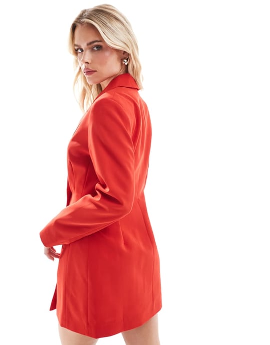 Miss Selfridge Petite figursydd midjablazerklänning i röd - Image 4