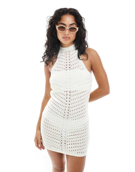Miss Selfridge virkad halterneck mini klänning i krämfärgad - Image 4