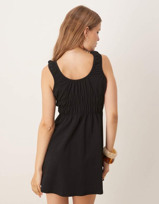 ASOS DESIGN prairie rynkad bust mini klänning i svart - Image 4