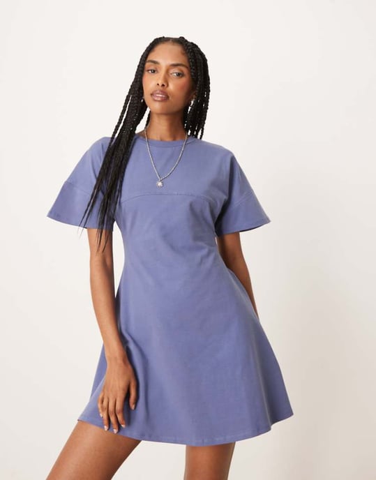 ASOS DESIGN kortärmad sömdetalj figurnära miniklänning i blått - Image 1