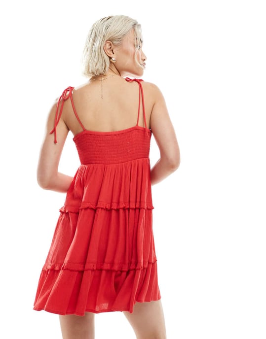 Miss Selfridge lagerfaldig osttyg mini klänning i röd - Image 4