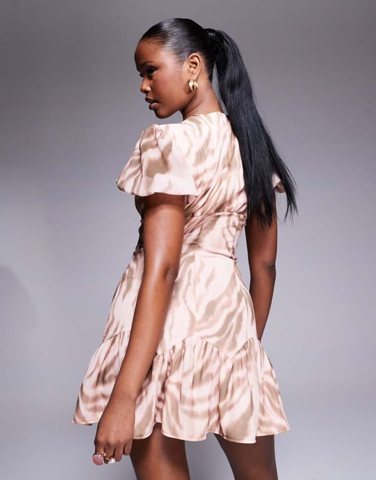 ASOS DESIGN puffärm midjehögt chiffon mini klänning i djurtryck - Image 3