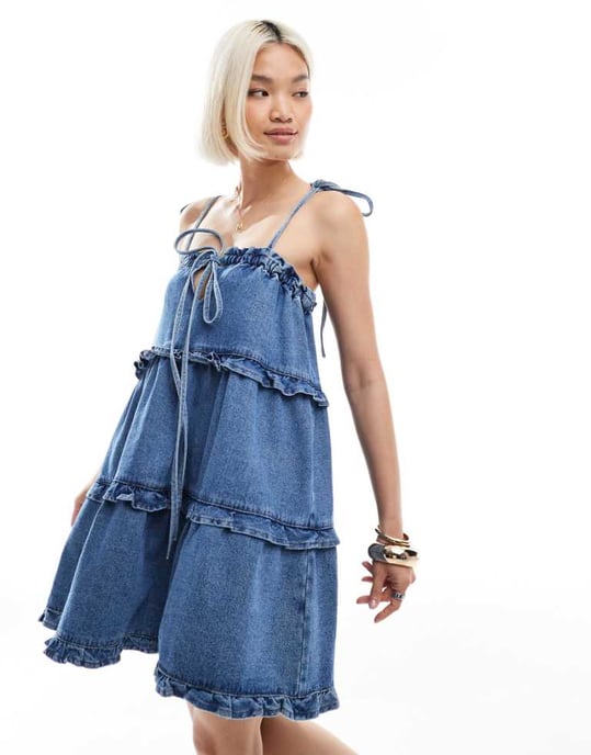 Miss Selfridge denim volang svingklänning i medtvätt - Image 1