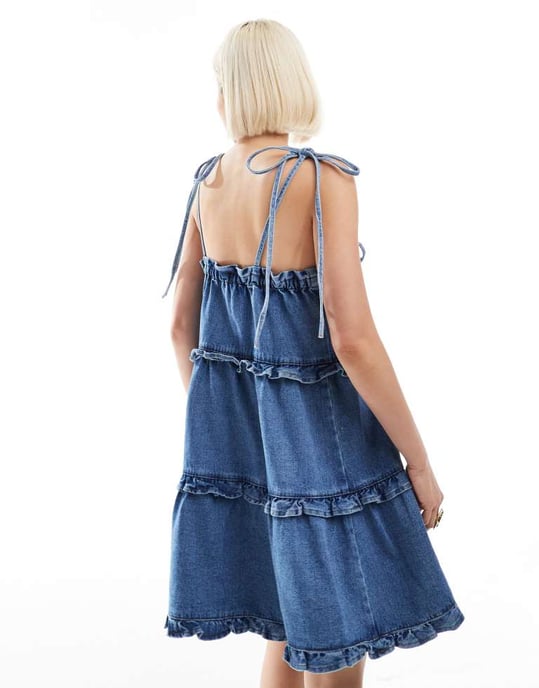 Miss Selfridge denim volang svingklänning i medtvätt - Image 4