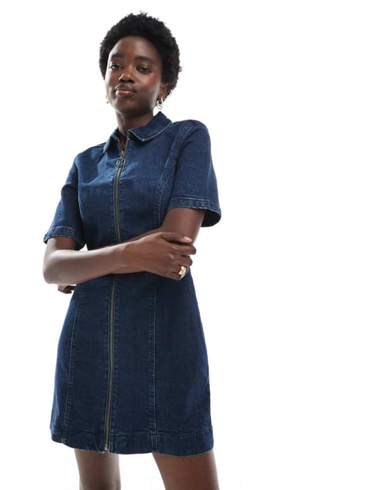 ASOS DESIGN denim kortärmad miniklänning med dragkedja i mörk tvätt - Image 1