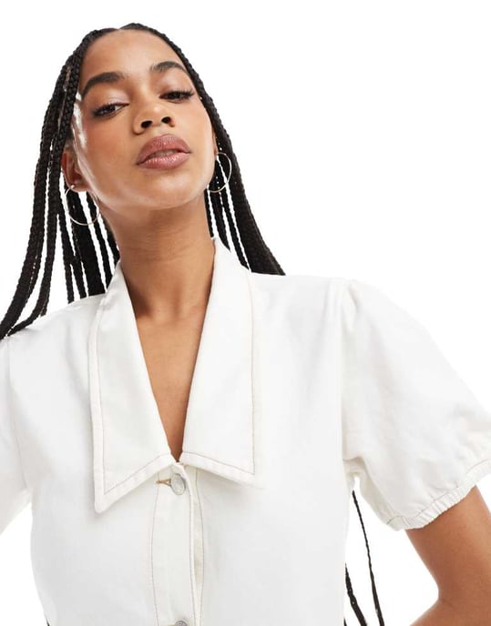 ASOS DESIGN denim mini klänning med krage och puffärmar i ecru - Image 3