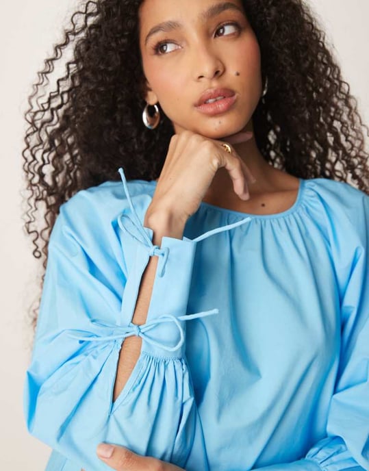 ASOS DESIGN djup manschett miniklänning i blått - Image 3