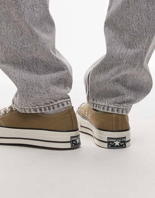 Converse Chuck 70s Ox-skor i khaki - Image 4