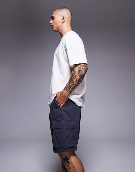 Calvin Klein Jeans cargoshorts i grått - Image 3