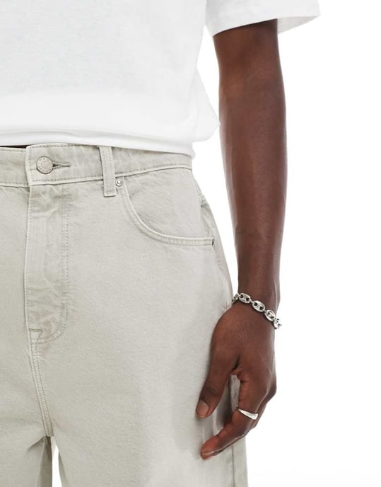 ASOS DESIGN lång denimshorts i ljus tvättad blå - Image 3