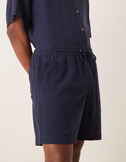 ASOS DESIGN koord baggy fit dra-på-shorts i marinblå linneblandning - Image 3